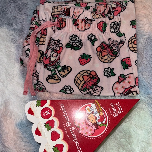 Strawberry Shortcake Print Lounge Pants x Forever 21
Gently used + original box - Picture 6 of 9